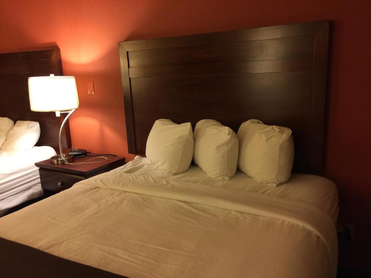 Knights Inn - Chanute Ngoại thất bức ảnh