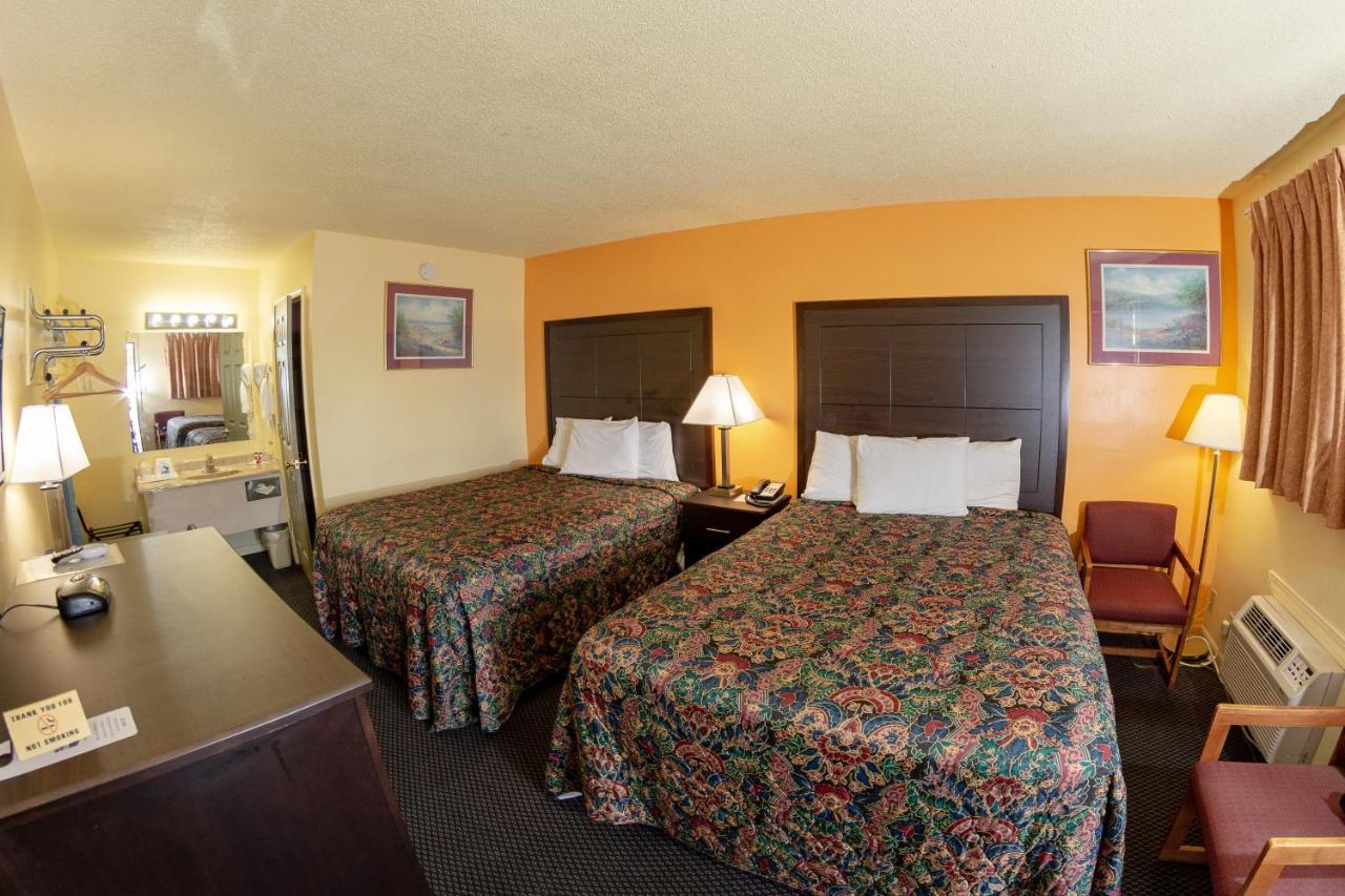 Knights Inn - Chanute Ngoại thất bức ảnh